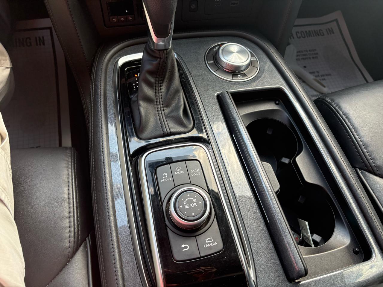 Nissan Armada 4x4 SV 2021