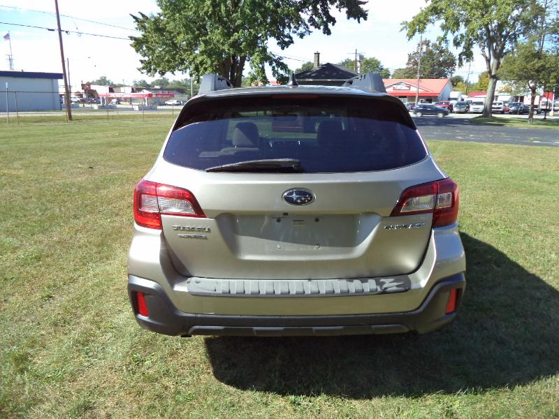 Subaru Outback 2.5i Premium 2018 Subaru Outback 2.5i Premium 2018