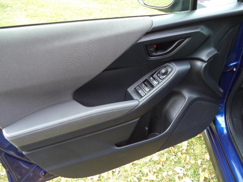 Subaru Crosstrek 2.0i Premium CVT 2024 Subaru Crosstrek 2.0i Premium CVT 2024