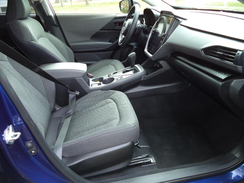 Subaru Crosstrek 2.0i Premium CVT 2024 Subaru Crosstrek 2.0i Premium CVT 2024