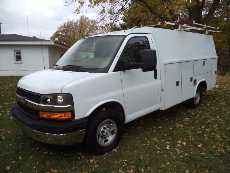 Chevrolet Express G3500 139" 2018