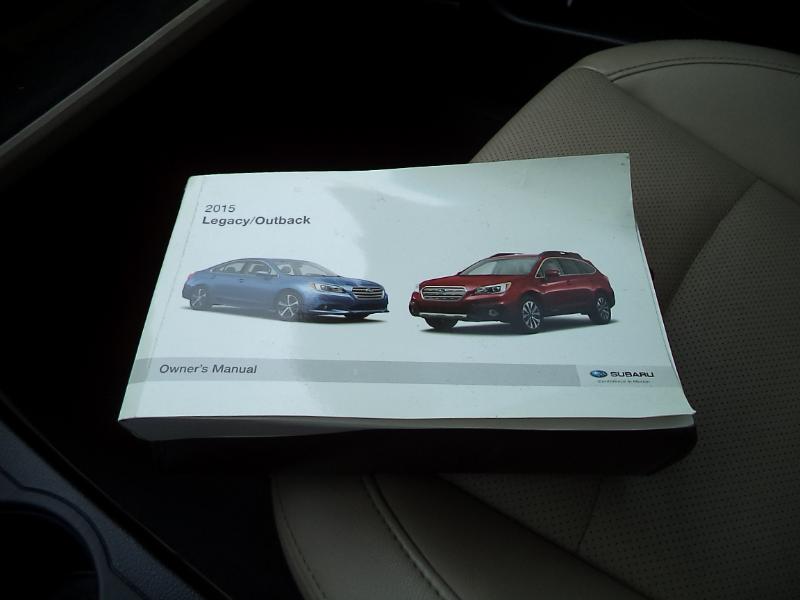 Subaru Outback 2.5i Limited 2015