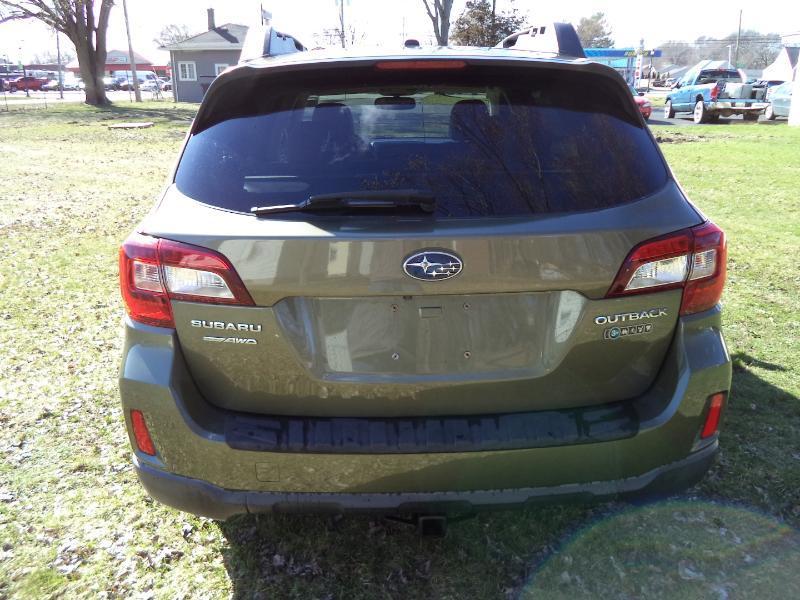 Subaru Outback 2.5i Limited 2015