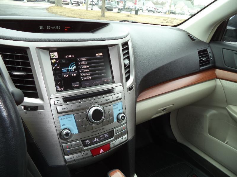 Subaru Outback 3.6R Limited 2014