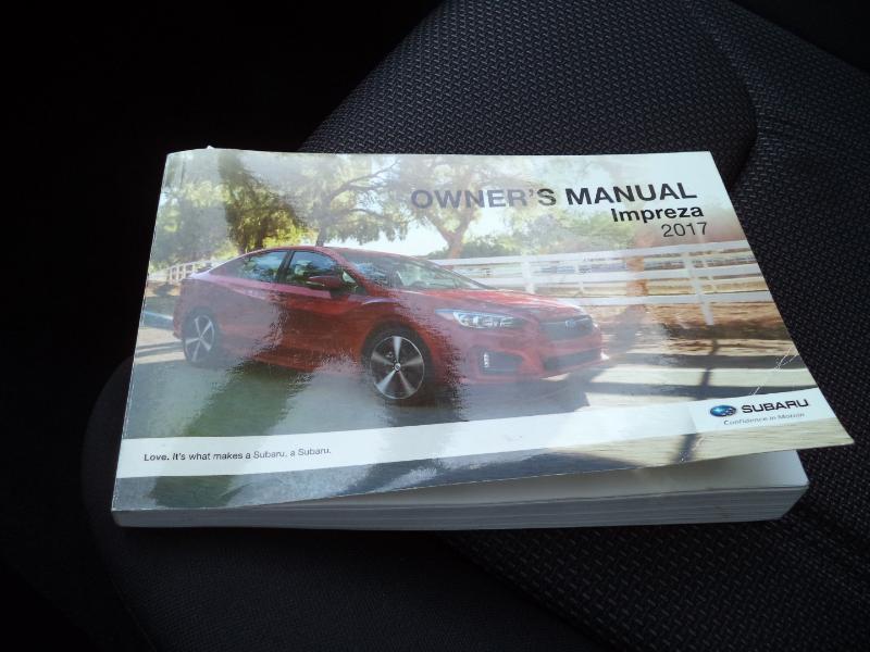 Subaru Impreza 2.0i 4-Door 2017