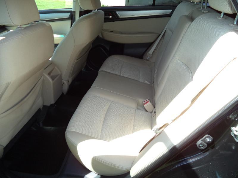 Subaru Outback 2.5i Premium 2015