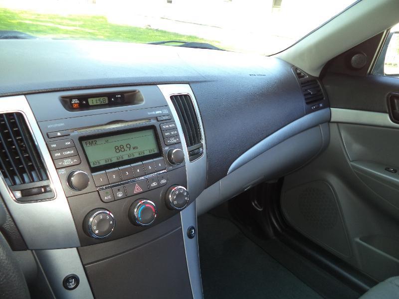 Hyundai Sonata GLS 2010