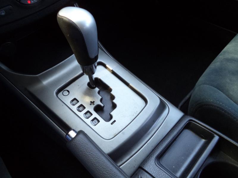 Subaru Impreza 2.5i Premium 5-Door 2011
