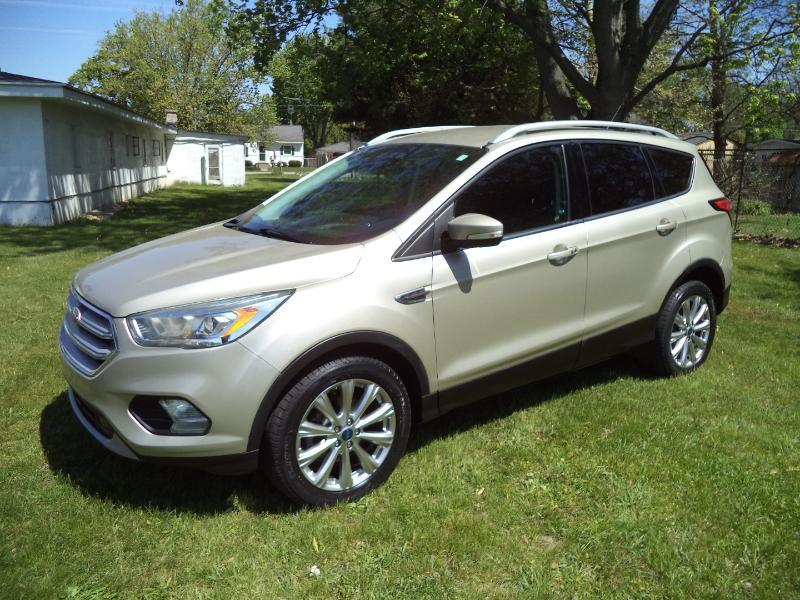 Ford Escape Titanium FWD 2017