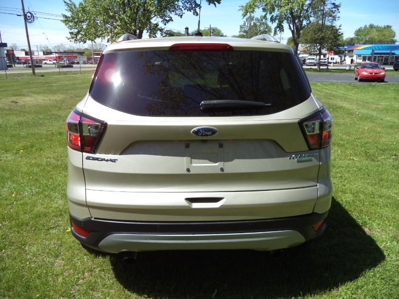 Ford Escape Titanium FWD 2017