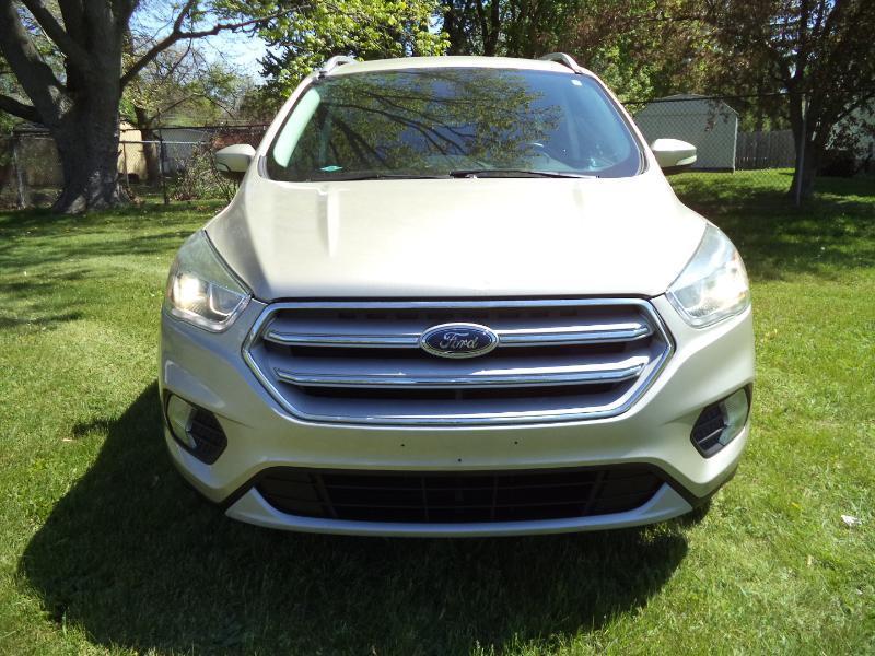 Ford Escape Titanium FWD 2017