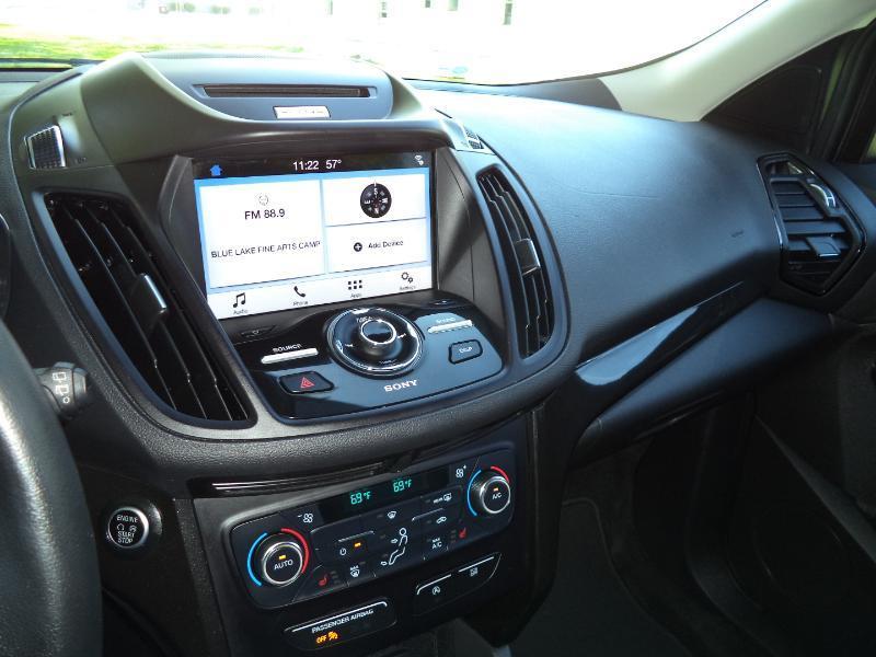 Ford Escape Titanium FWD 2017