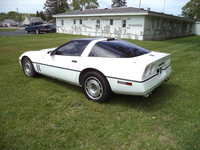 Chevrolet Corvette Hatchback 1987