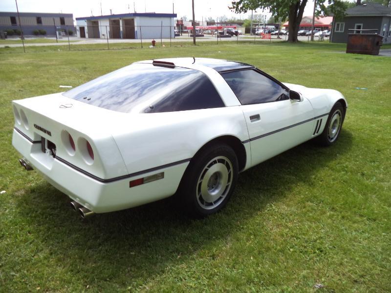 Chevrolet Corvette Hatchback 1987