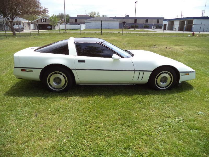 Chevrolet Corvette Hatchback 1987