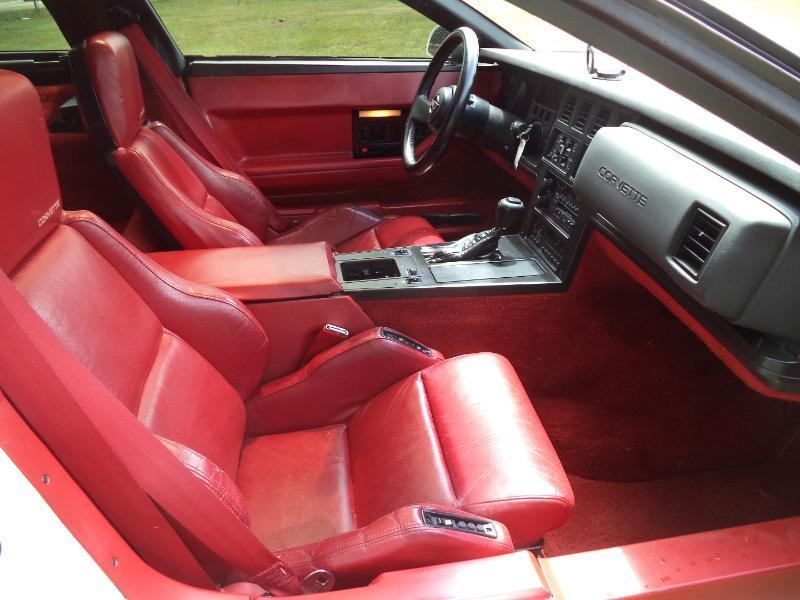 Chevrolet Corvette Hatchback 1987