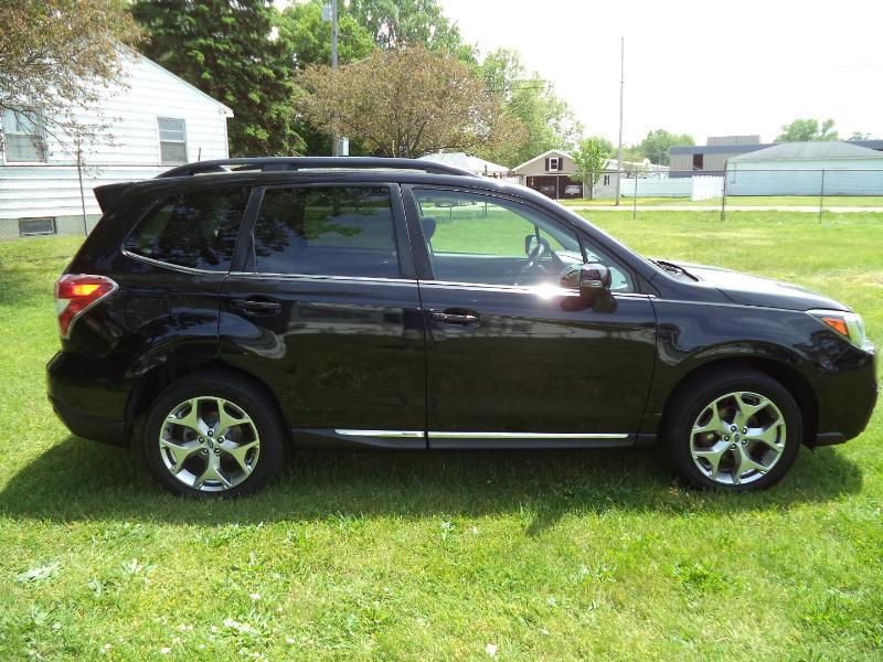 Subaru Forester 2.5i Touring 2017