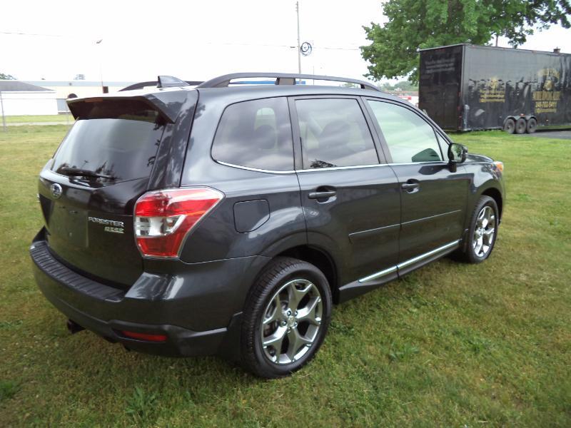 Subaru Forester 2.5i Touring 2016
