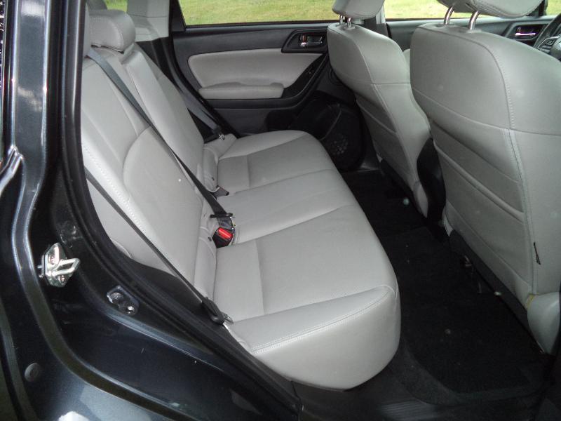 Subaru Forester 2.5i Touring 2016