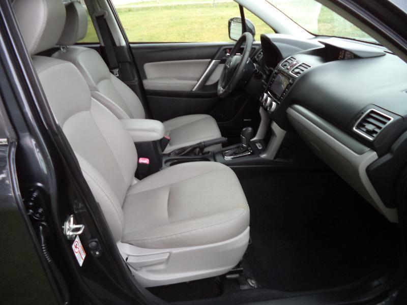 Subaru Forester 2.5i Touring 2016