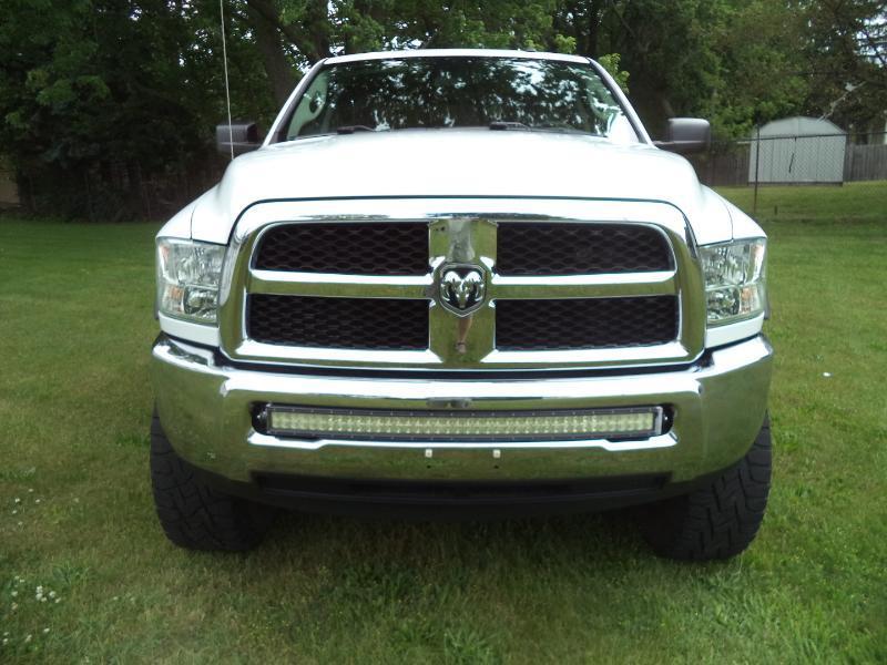 RAM 2500 SLT Crew Cab SWB 4WD 2017