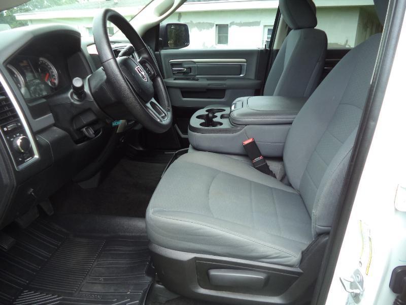 RAM 2500 SLT Crew Cab SWB 4WD 2017