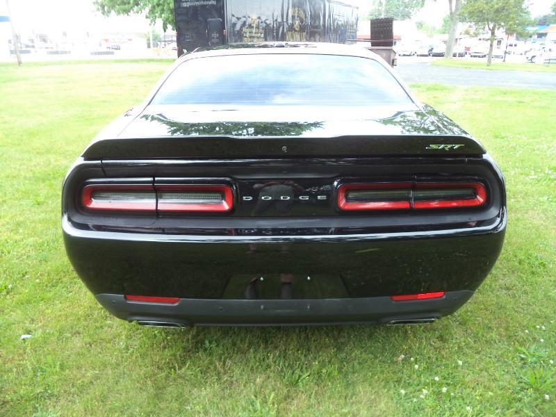 Dodge Challenger SRT 392 2016