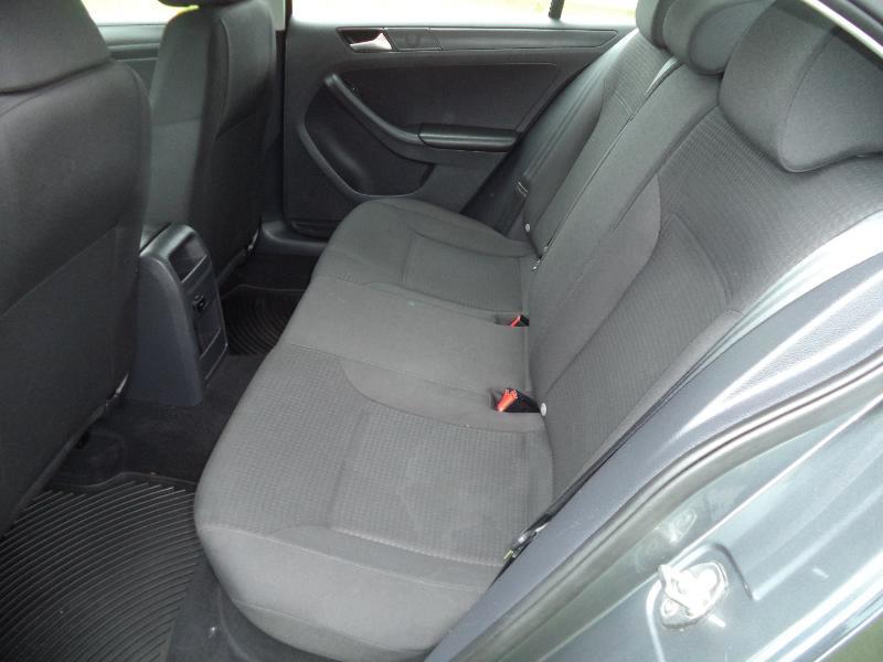 Volkswagen Jetta S 5M 2015