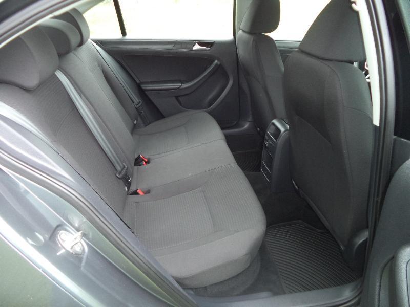 Volkswagen Jetta S 5M 2015