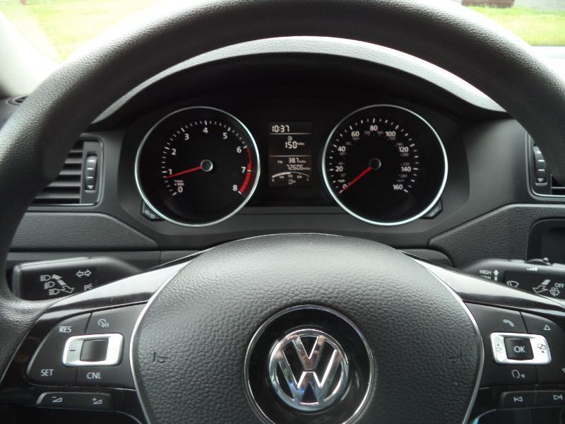 Volkswagen Jetta S 5M 2015