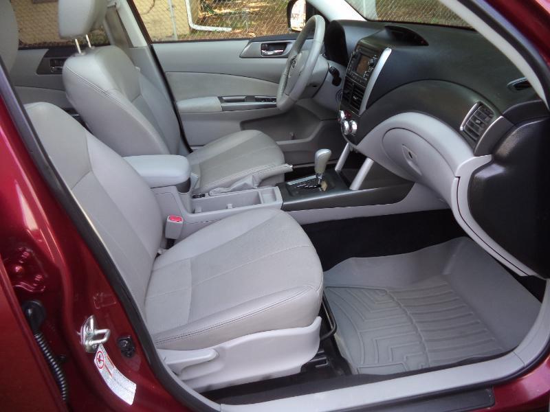 Subaru Forester 2.5X Limited 2011