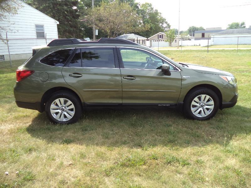 Subaru Outback 2.5i Premium 2015
