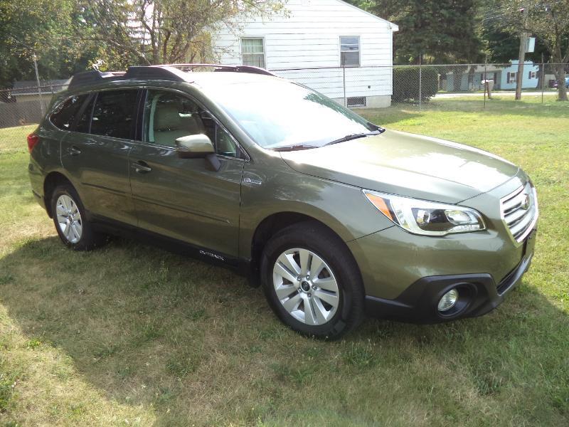 Subaru Outback 2.5i Premium 2015