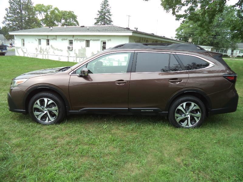 Subaru Outback Limited XT 2021