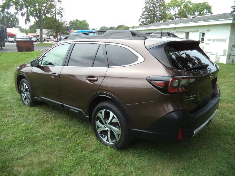 Subaru Outback Limited XT 2021
