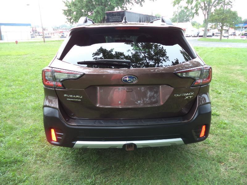 Subaru Outback Limited XT 2021