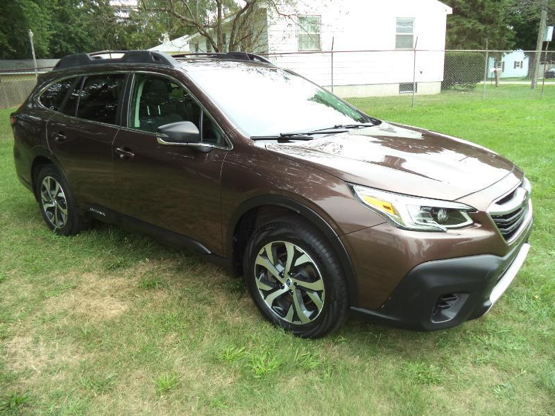 Subaru Outback Limited XT 2021