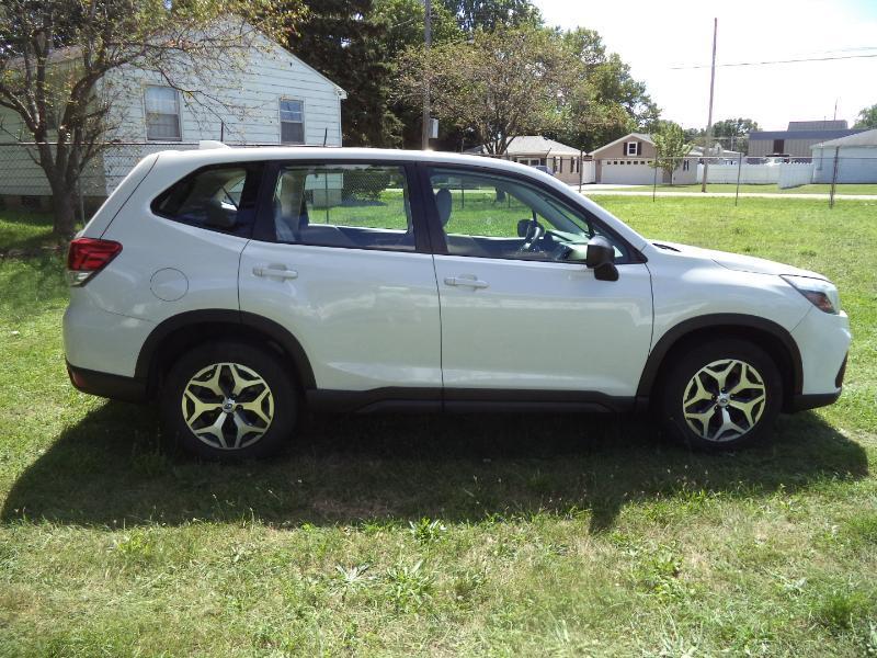 Subaru Forester Base 2021