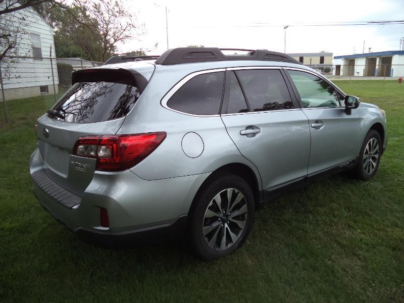 Subaru Outback 2.5i Limited 2015