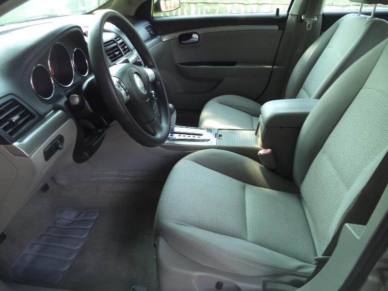Saturn Aura XE 2007