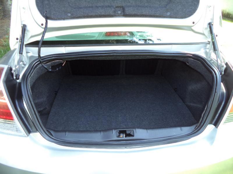 Saturn Aura XE 2007