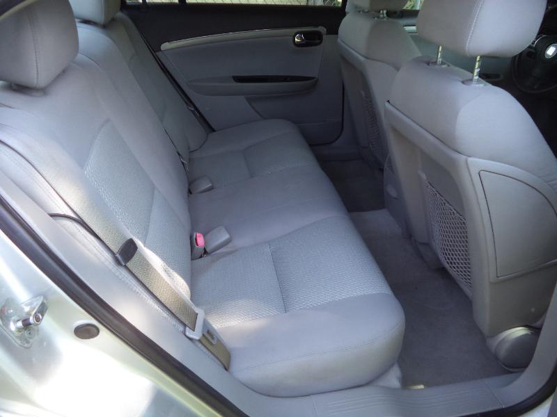 Saturn Aura XE 2007