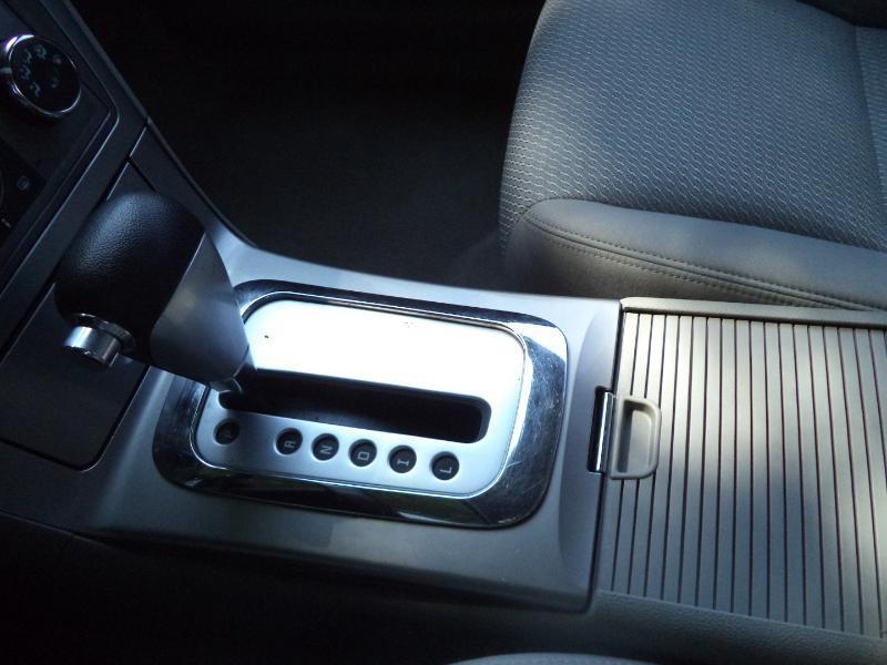 Saturn Aura XE 2007