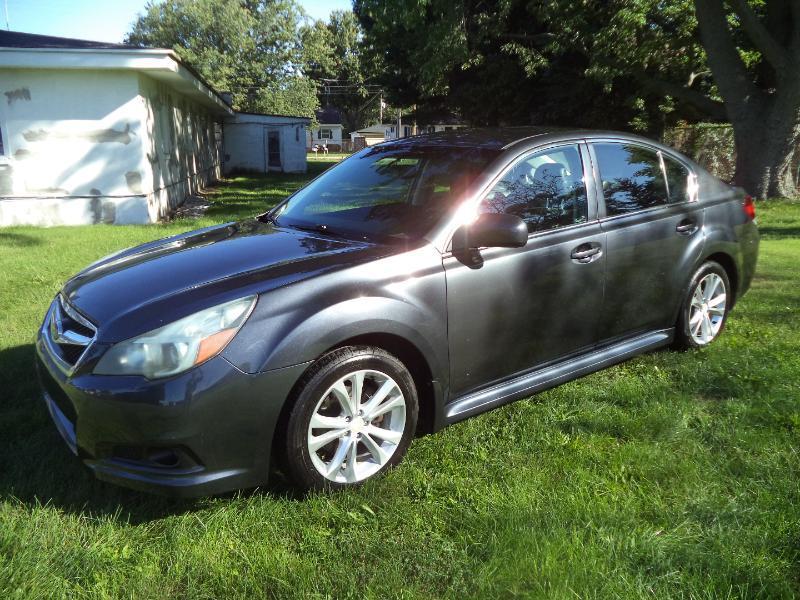 Subaru Legacy 2.5i Premium 2013