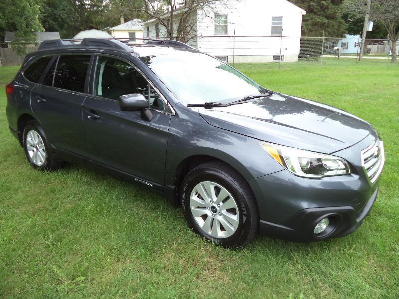 Subaru Outback 2.5i Premium 2015