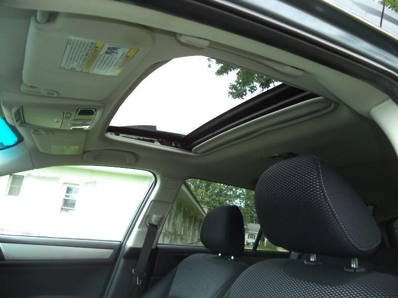 Subaru Outback 2.5i Premium 2015
