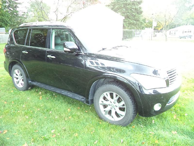 Infiniti QX56 4WD 2013