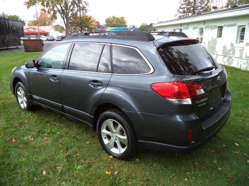 Subaru Outback 3.6R Limited 2014