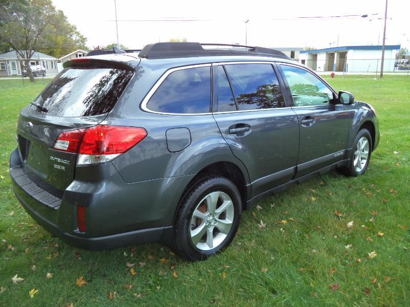 Subaru Outback 3.6R Limited 2014