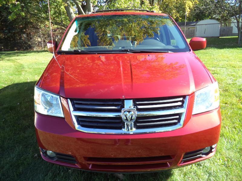 Dodge Grand Caravan SXT 2010